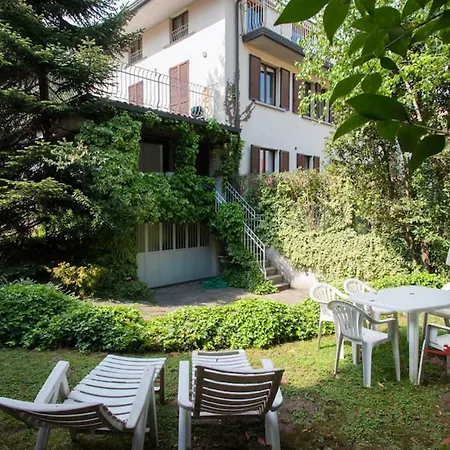 Viale Dei Tigli